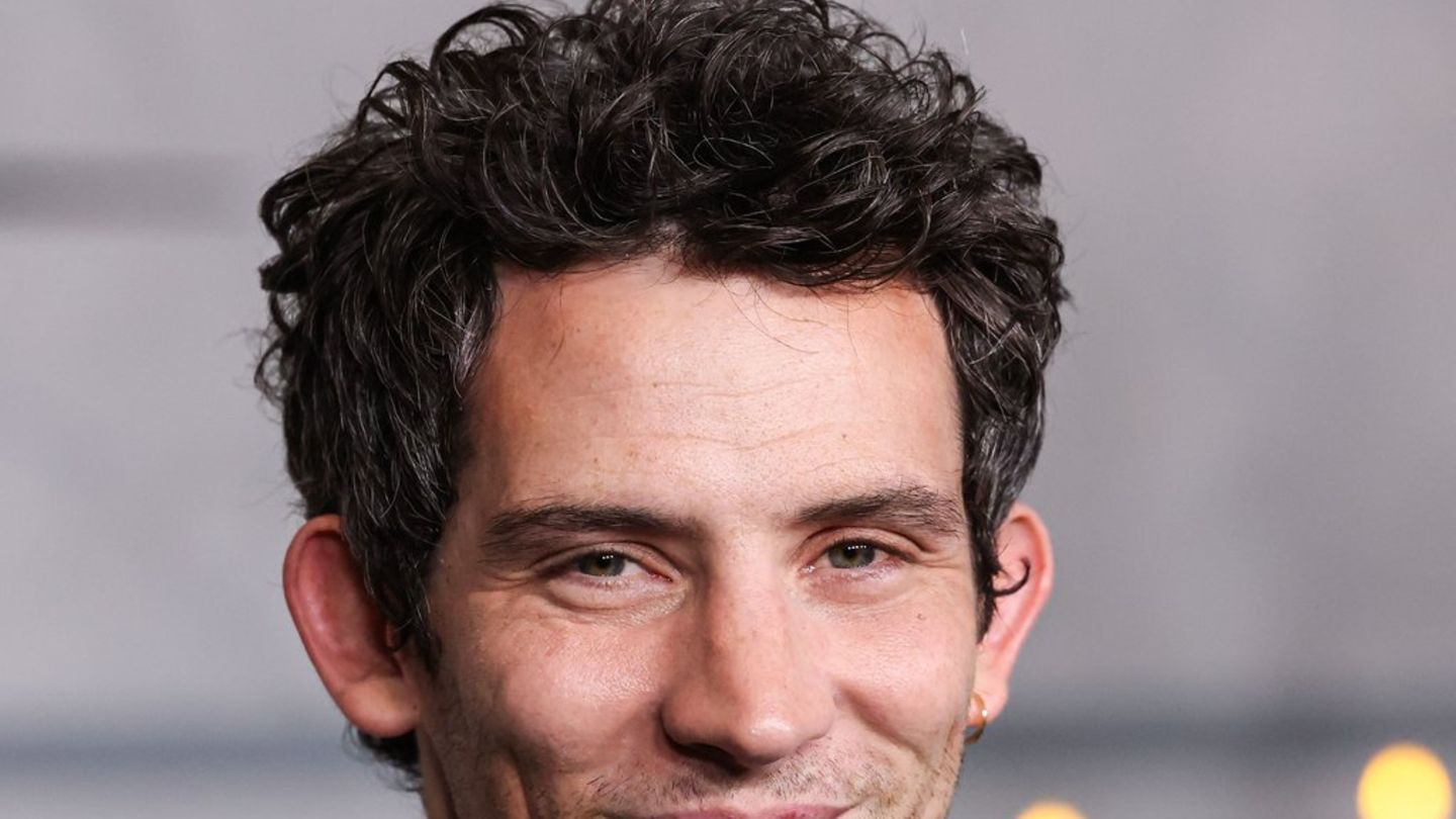 Josh-O-Connor-Von-Prinz-Charles-zum-Hollywood-Liebling