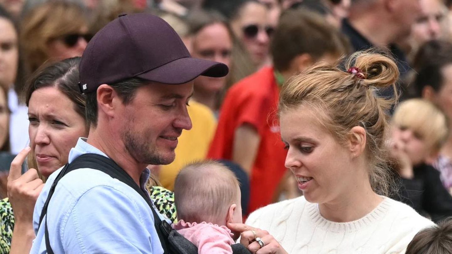 Prinzessin-Beatrice-Enth-llt-T-chterchen-Athena-bekommt-royale-Taufpatin