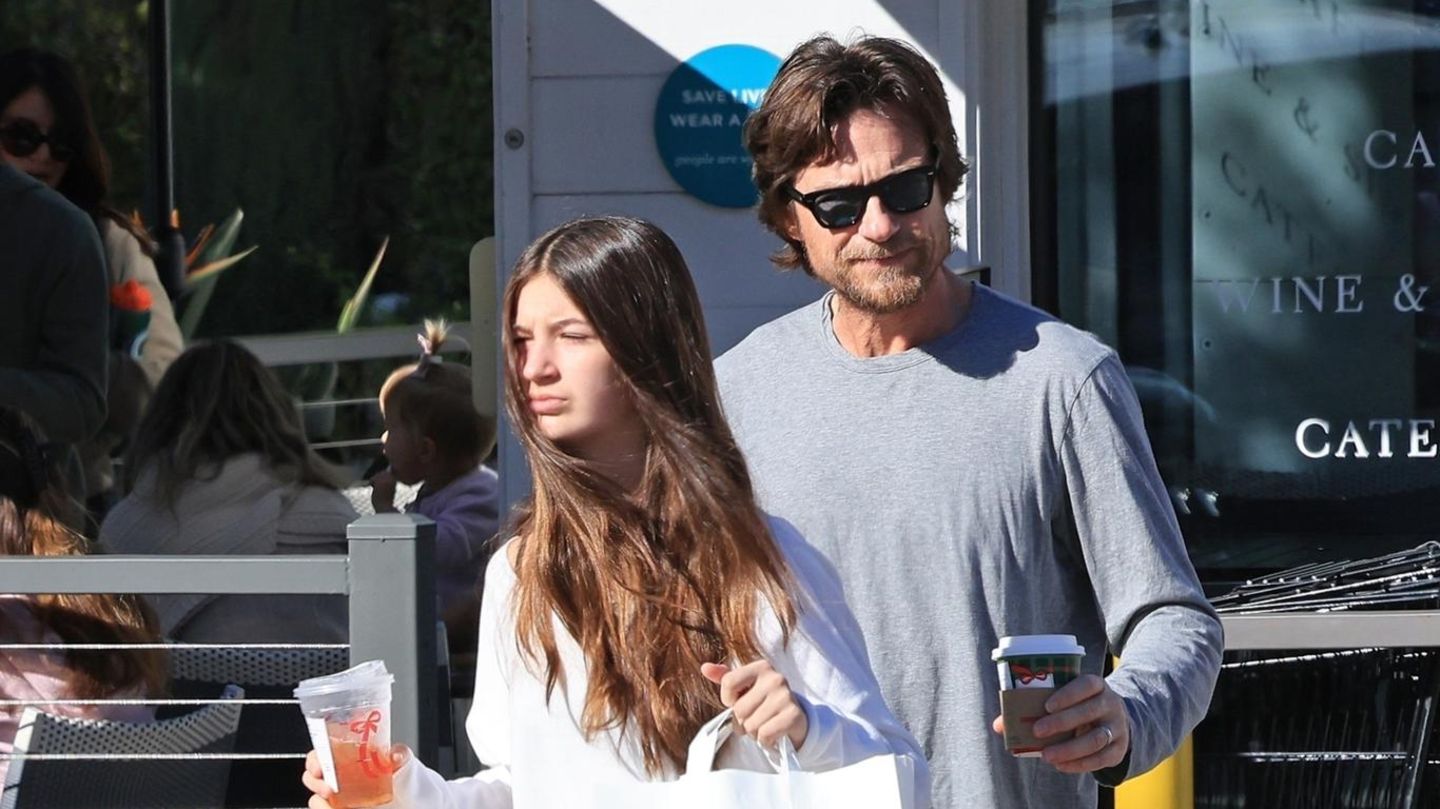 Spotted-Jason-Bateman-vers-t-sich-mit-Tochter-Francesca-das-Wochenende