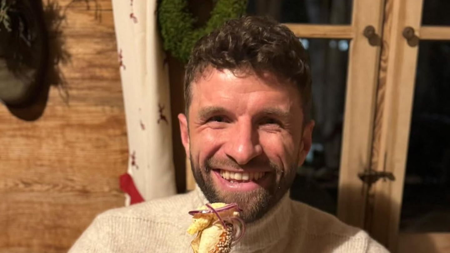 Stars-beim-Essen-Darauf-freut-sich-Thomas-M-ller-in-Bayern-besonders