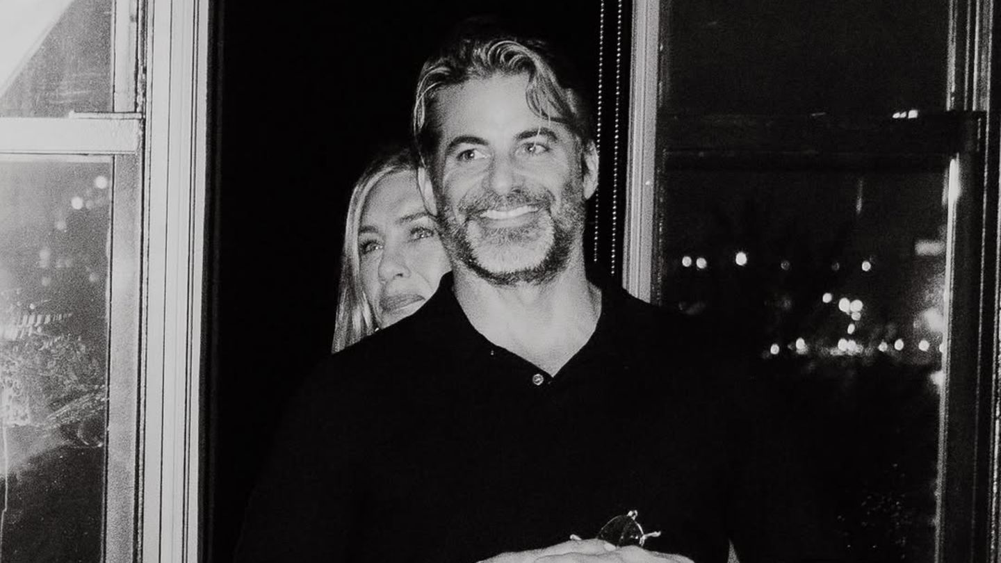 Jennifer-Aniston-Private-Einblicke-in-erstes-Weihnachtsfest-mit-Freund-Jim-inklusive-Babyfoto