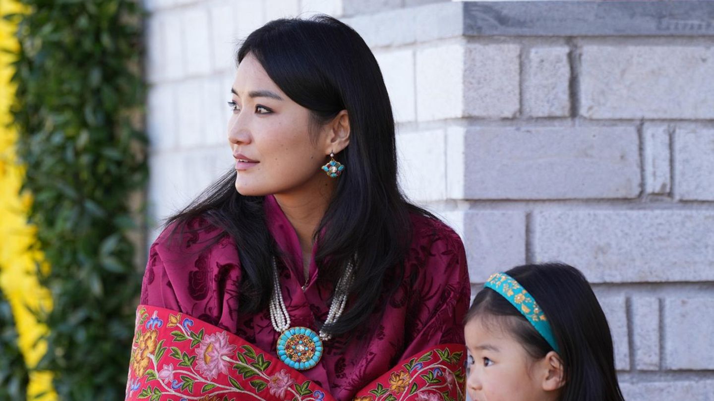 K-nigshaus-Bhutan-Der-Nationalfeiertag-wird-f-r-Prinzessin-Sonam-zum-Erlebnis