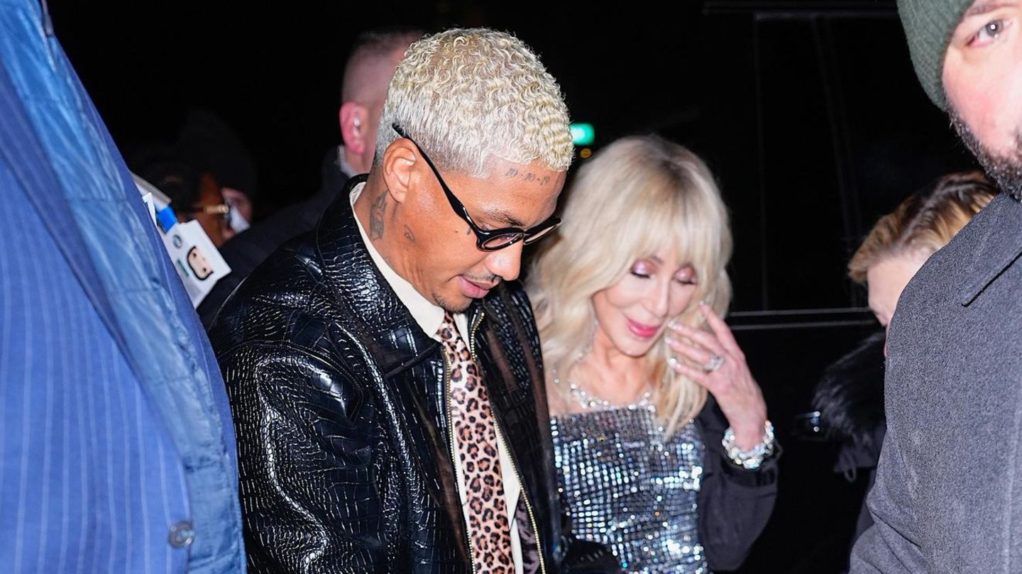 Outfits-zum-Verlieben-In-diesen-Looks-wird-ihr-Party-Date-zum-Disco-Highlight