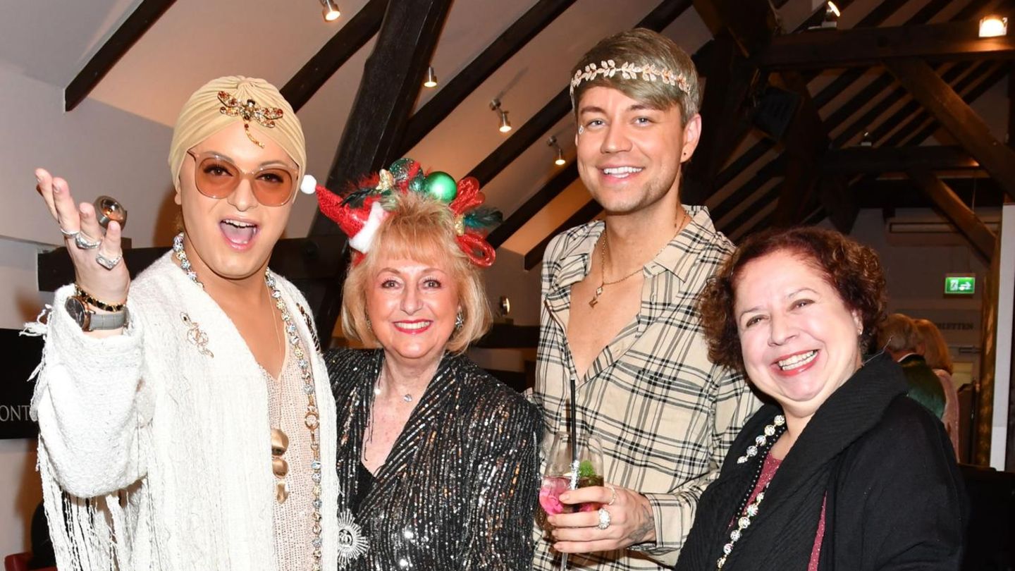 deutsche-events-bei-seiner-weihnachtssoir-e-kommen-die-deutschen-realitystars-zusammen