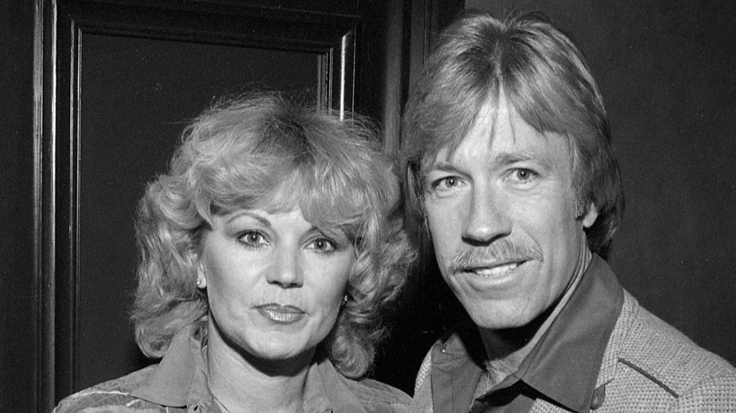 Chuck-Norris-War-ein-unglaublicher-Mensch-Chuck-Norris-trauert-um-seine-Ex-Frau-Dianne