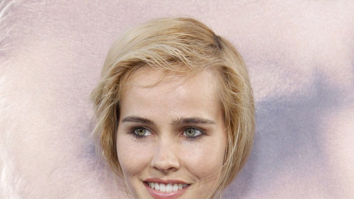 Isabel-Lucas-Transformers-Star-ist-Mutter-geworden