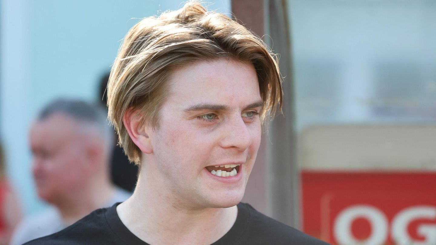 Vincent-Gross-Schlagers-nger-Vincent-Gross-l-st-Einsatz-der-Bundespolizei-aus