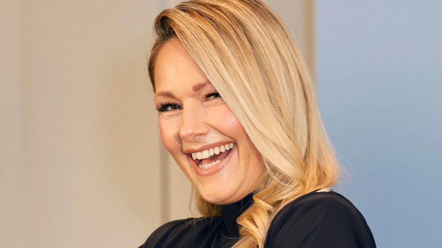 Helene-Fischer-Helene-Fischer-kommt-fr-her-als-erhofft-aus-Babypause-zur-ck-in-SEINER-Show