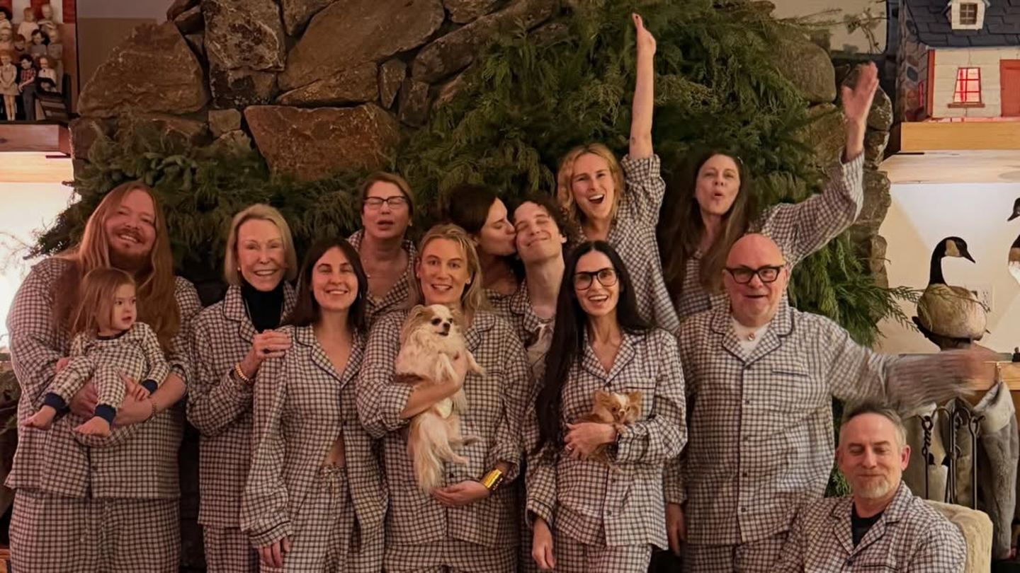 Weihnachten-Weihnachtsgr-e-werden-fast-zum-Suchbild