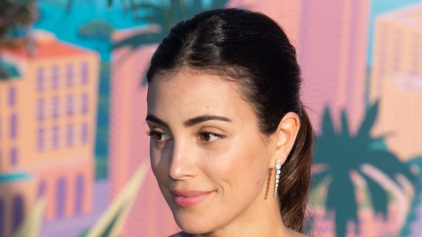 Alessandra-de-Osma-Alessandra-de-Osma-teilt-s-es-Foto-von-Zwillingen