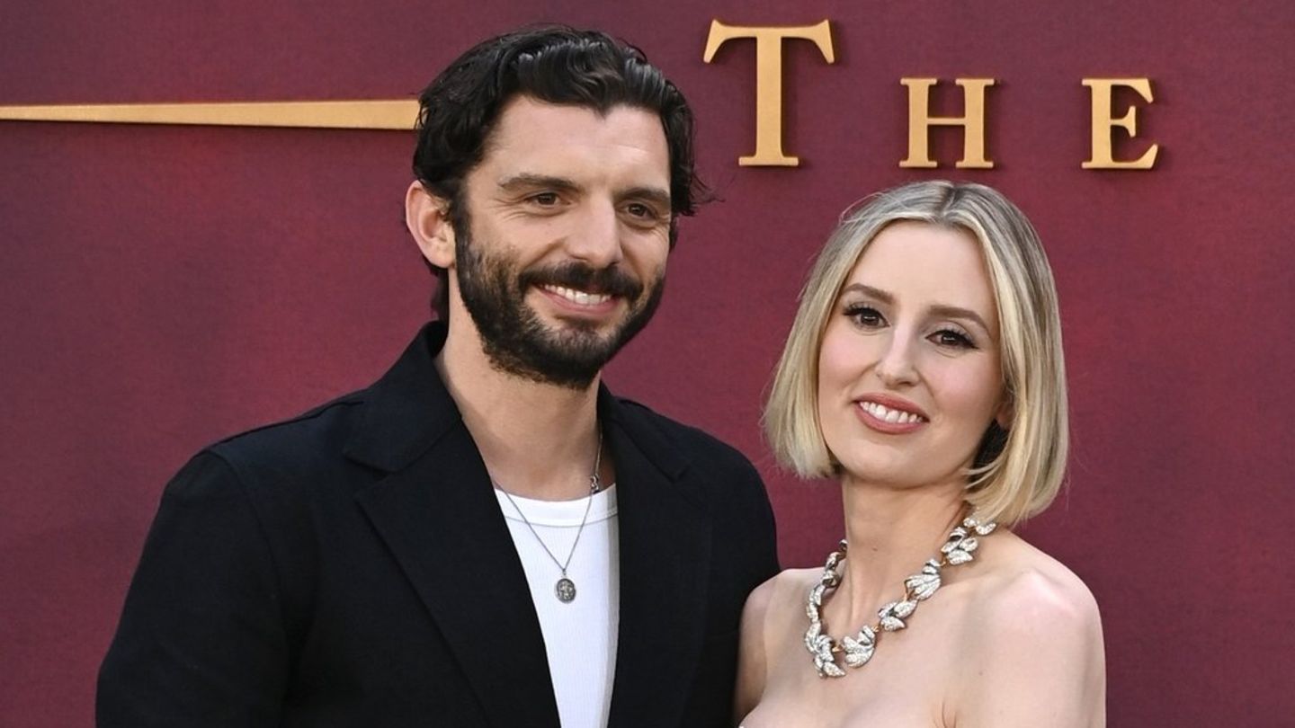 Laura-Carmichael-und-Michael-C-Fox-Downton-Abbey-Star-ber-Liebe-am-Set
