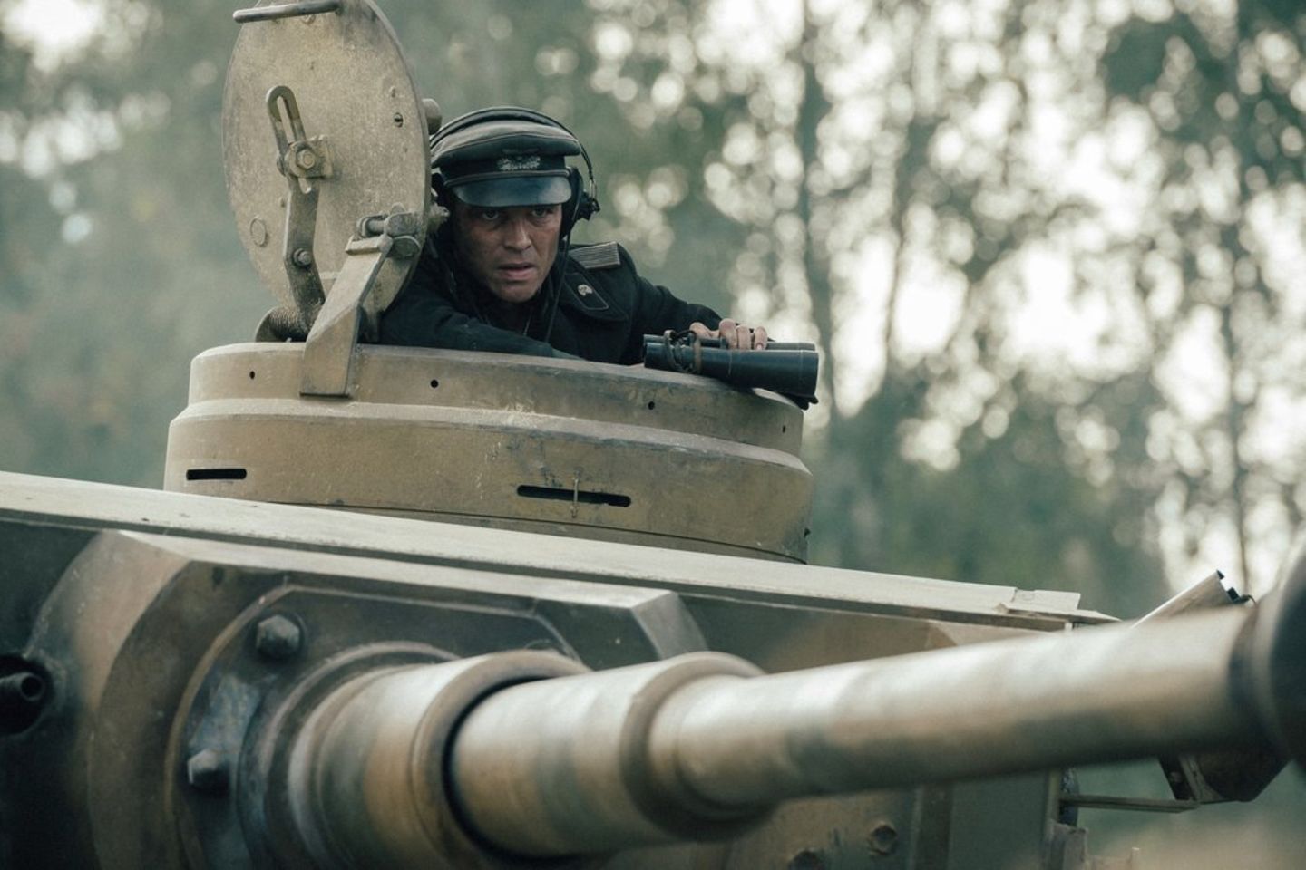 David Schütter in Amazons Antikriegsfilm "Der Tiger".