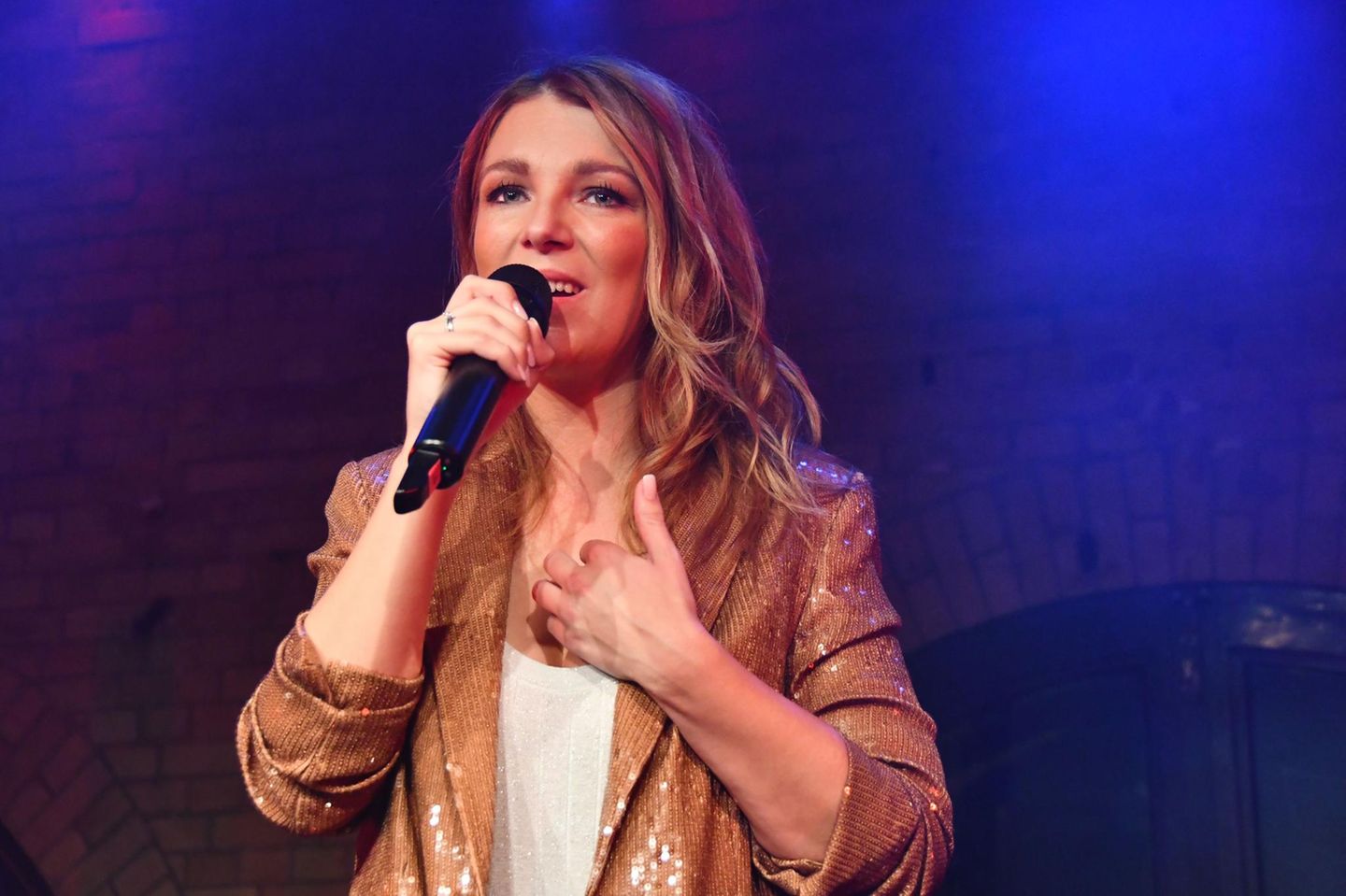 Sorge Um GZSZ Star Iris Mareike Steen Tage Genutzt Um Zu Heilen sorge-um-gzsz-star-iris-mareike-steen-tage-genutzt-um-zu-heilen