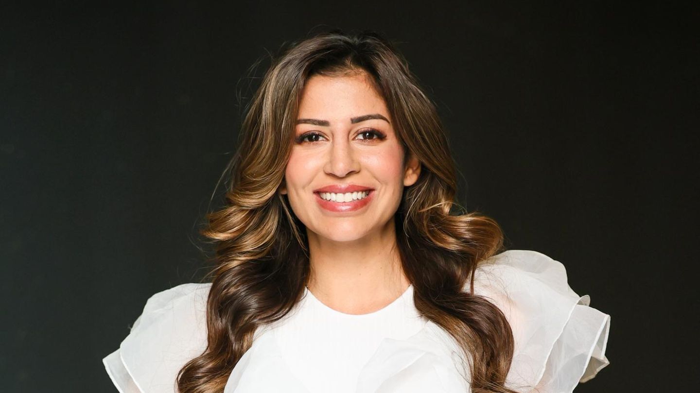 Das-Dschungelcamp-2026-So-stark-hat-sich-Eva-Benetatou-seit-ihrer-Zeit-beim-Bachelor-ver-ndert