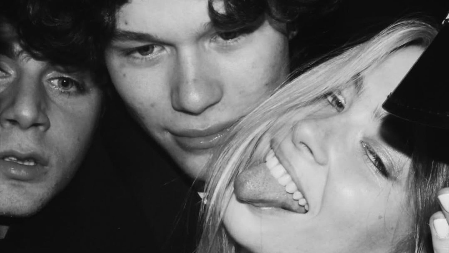 Clementine-Vaughn-Partyfoto-von-Claudia-Schiffers-Tochter-sorgt-f-r-gro-e-berraschung