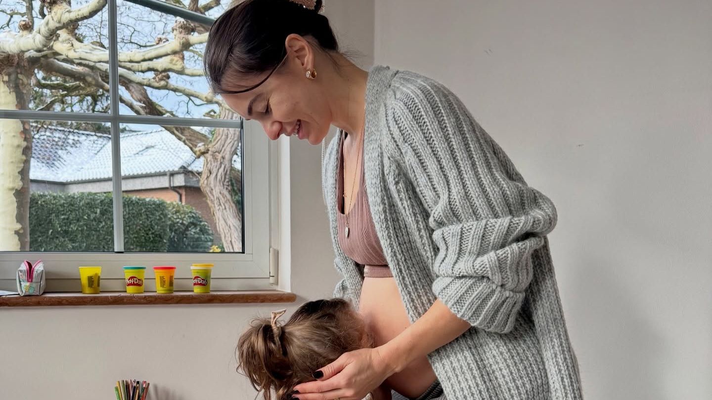 Renata-Lusin-Renata-Lusins-Schwangerschaft-verl-uft-reibungslos-mit-einem-Haken