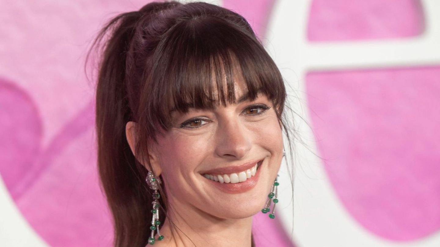 Anne-Hathaway-Hauptrolle-in-True-Crime-Serie