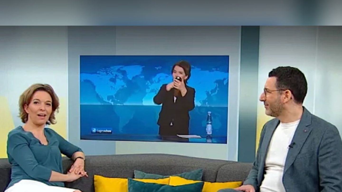 Lustige-TV-Panne-im-ARD-Morgenmagazin-Susanne-Daubner-schminkt-sich-live