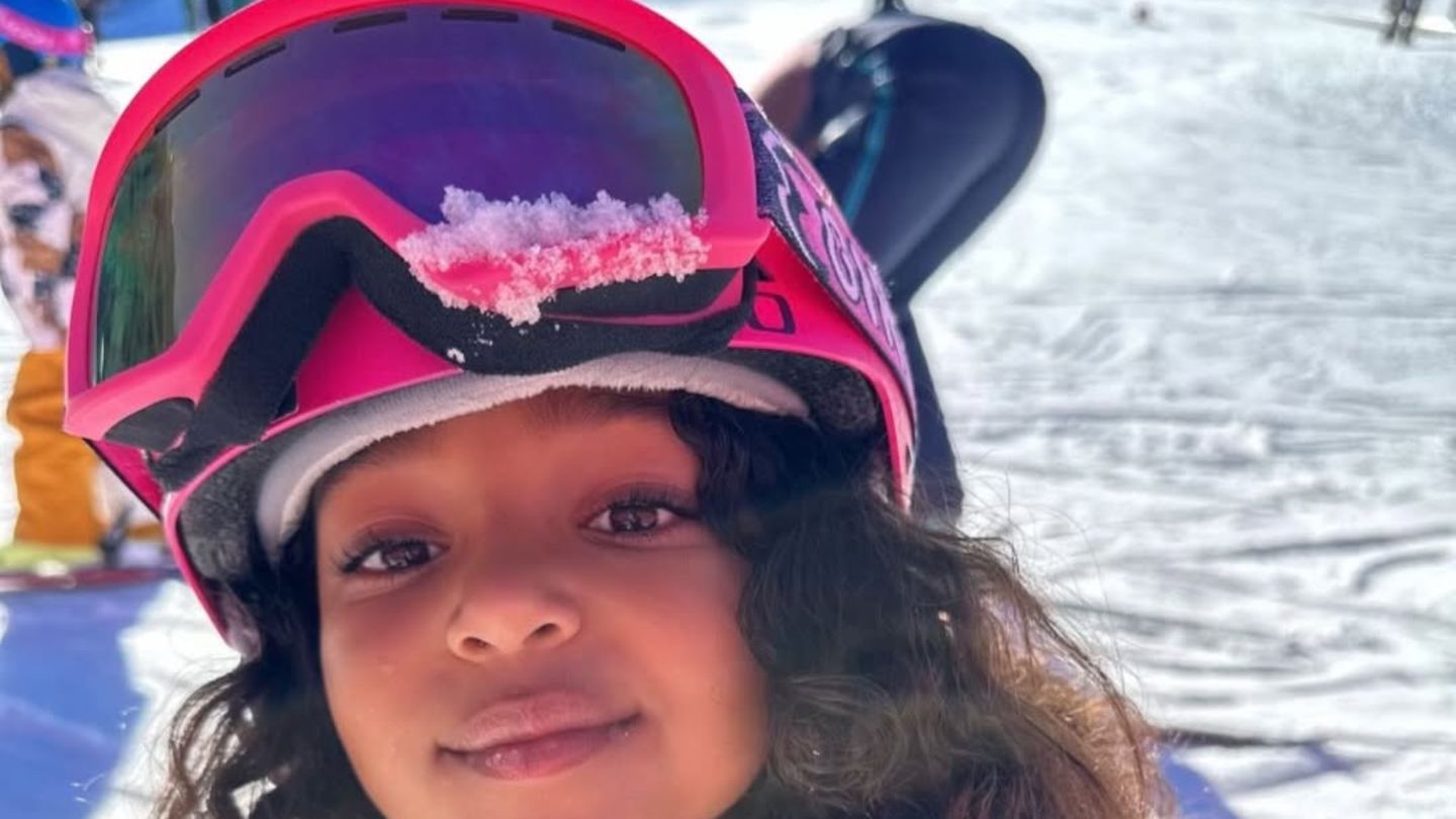 Der-Kardashian-Jenner-Clan-Kim-Kardashian-widmet-Tochter-Chicago-r-hrende-Zeilen