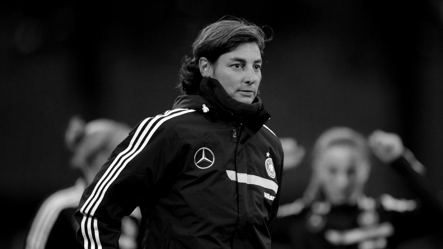 Anouschka-Bernhard-Ex-Fu-ballnationalspielerin-im-Alter-von-55-Jahren-verstorben