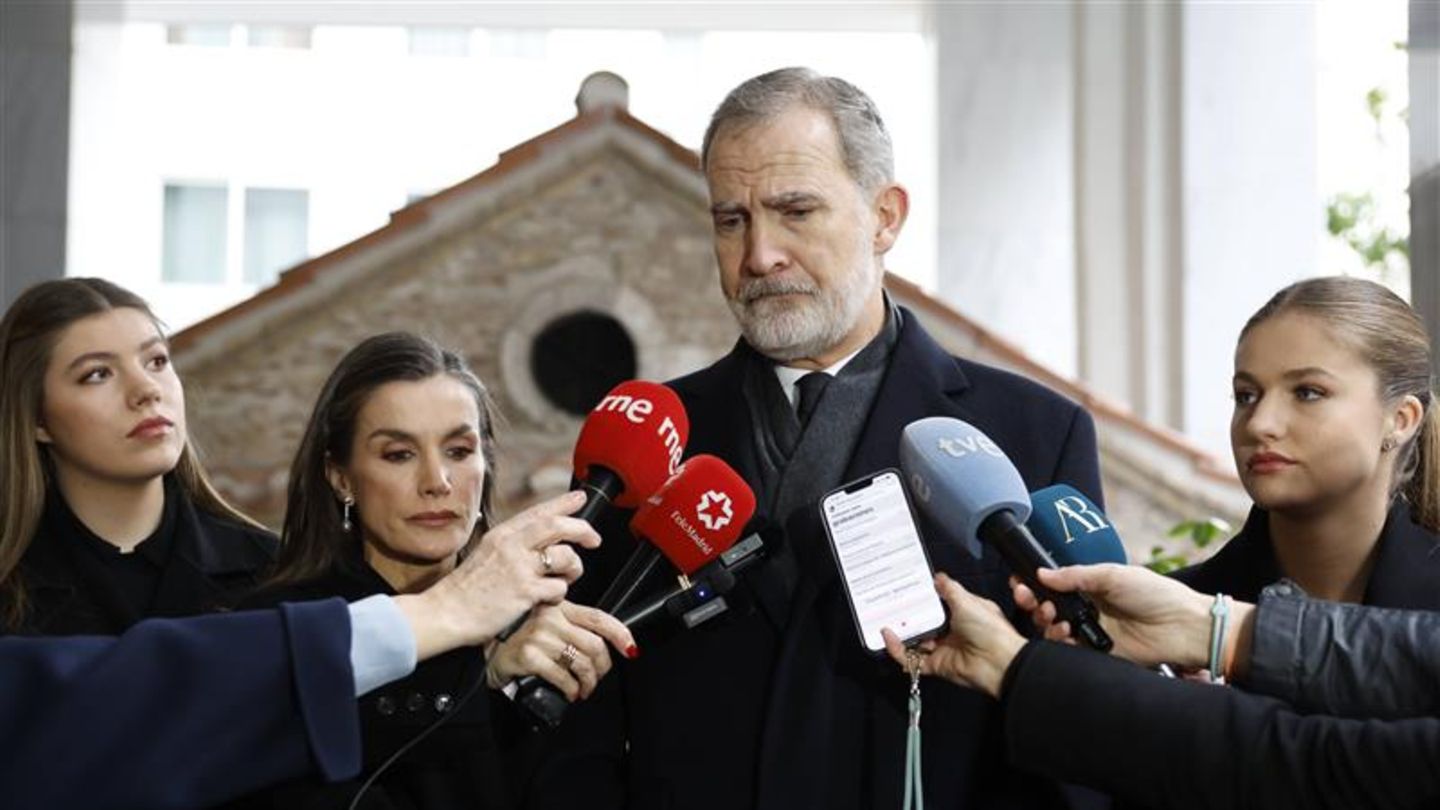 K-nigin-Letizia-K-nig-Felipe-Programm-unterbrochen-Emotionales-Interview-nach-Zugungl-ck