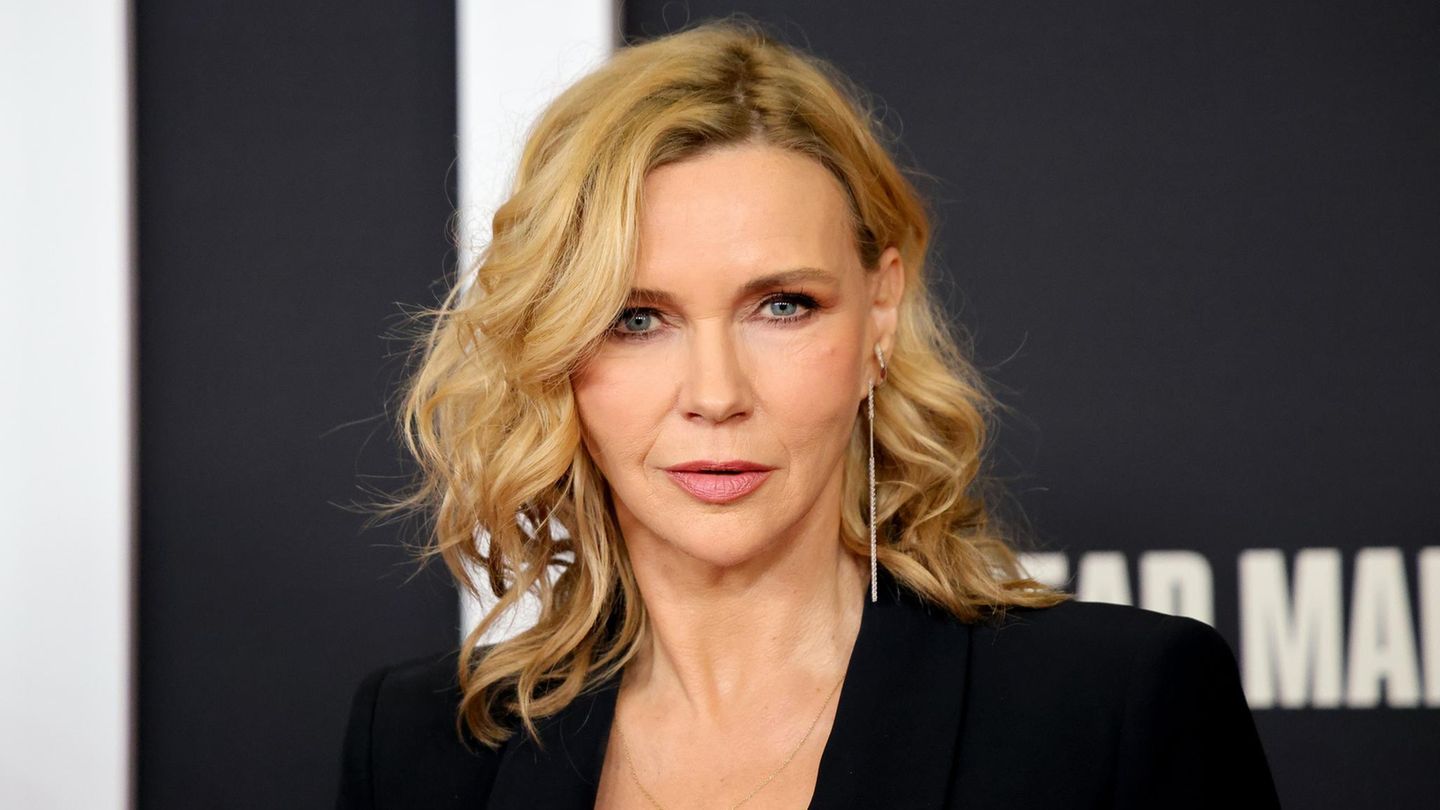 Ungeschminkt-ungestylt-Veronica-Ferres-zeigt-Fans-die-ungesch-nte-Wahrheit