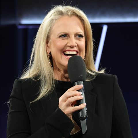 Barbara Schöneberger steht seit Jahren für den ESC und seine Begleitshows auf der Bühne.