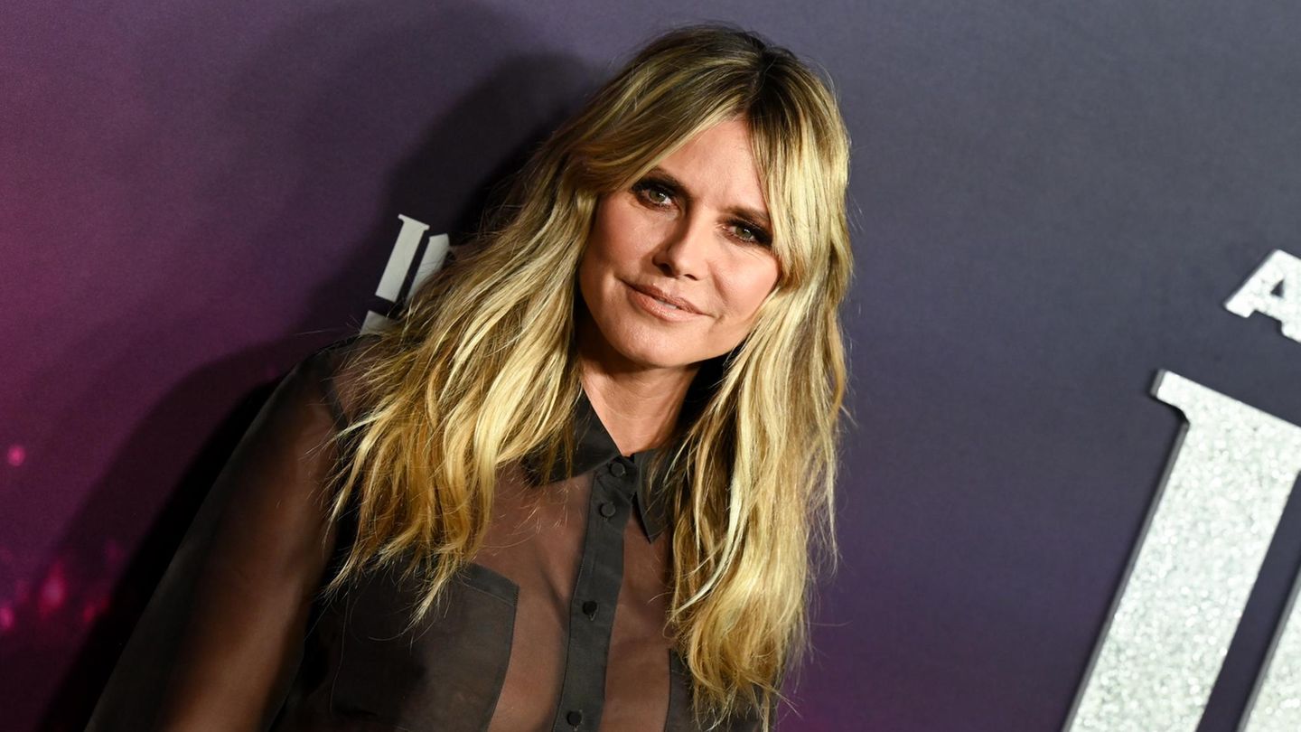 Heidi-Klum-Klum-polarisiert-mit-kontroversen-Latschen