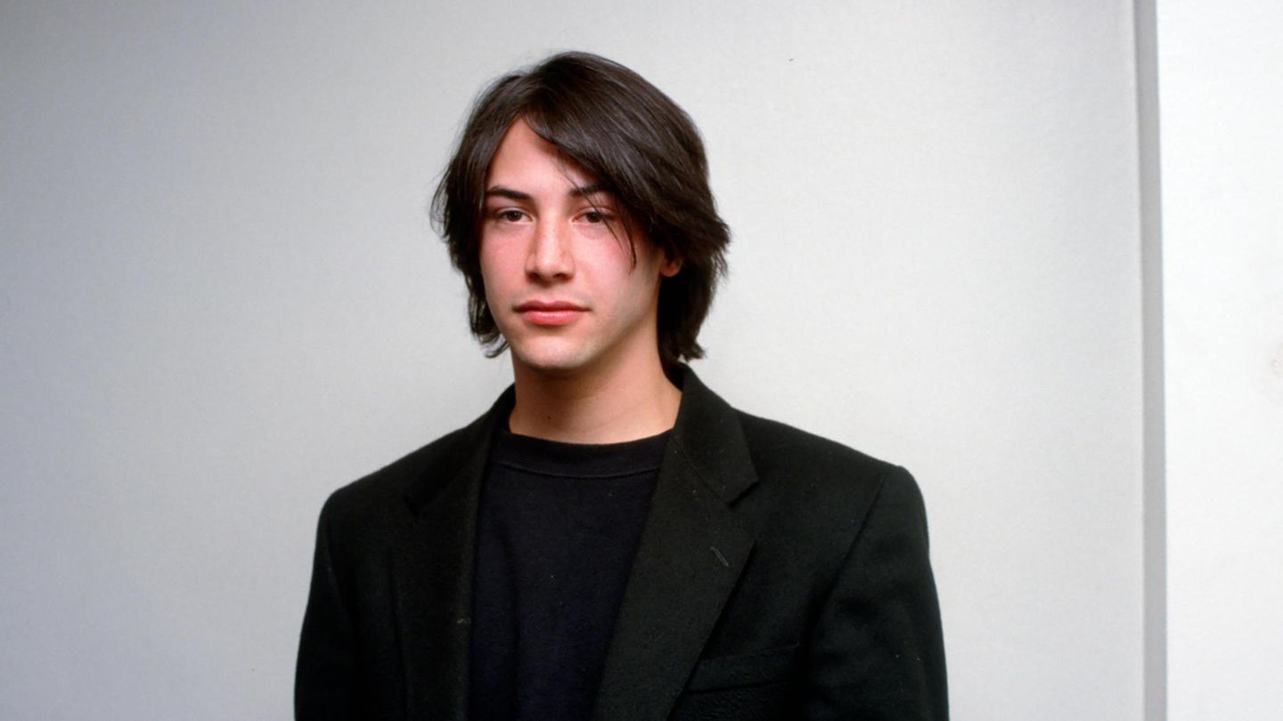 Doppelg-nger-innen-Der-hei-este-Star-der-Gen-Z-sieht-exakt-aus-wie-Keanu-Reeves