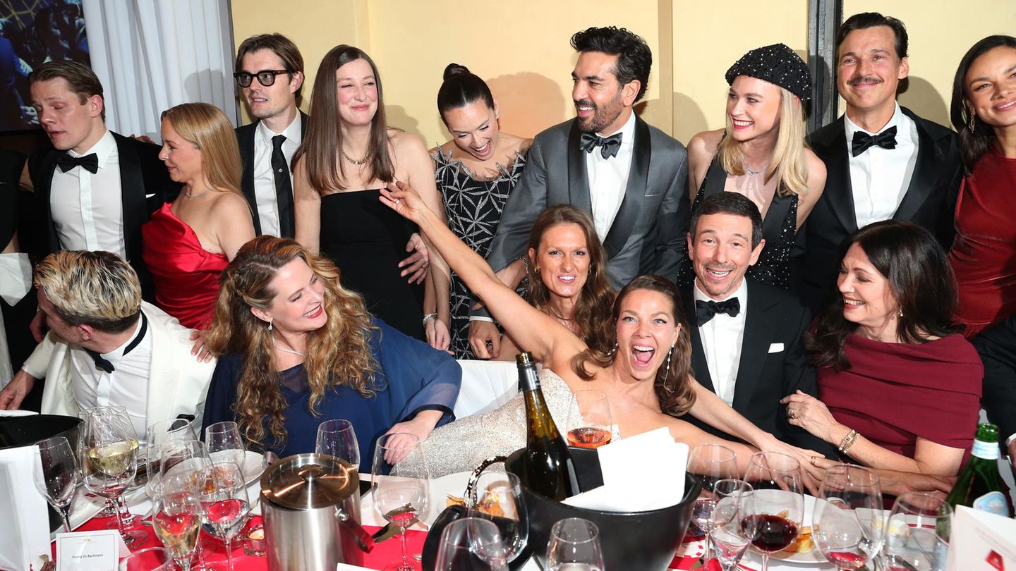 Stars-auf-Events-2026-Hier-feiert-Deutschlands-Film-Elite-ausgelassen