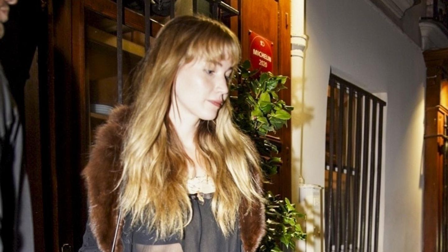 Style-Zoom-Auch-abseits-vom-Red-Carpet-begeistert-sie-mit-ihren-Looks