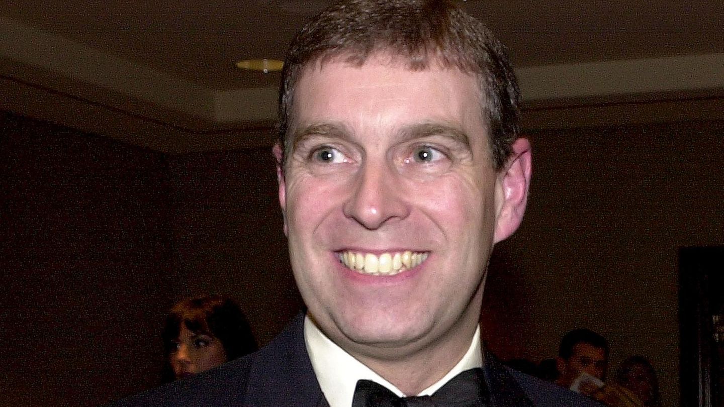 Andrew-Mountbatten-Windsor-Neue-Enth-llung-Als-Eugenie-11-wurde-feierte-Andrew-angeblich-lieber-mit-Epstein