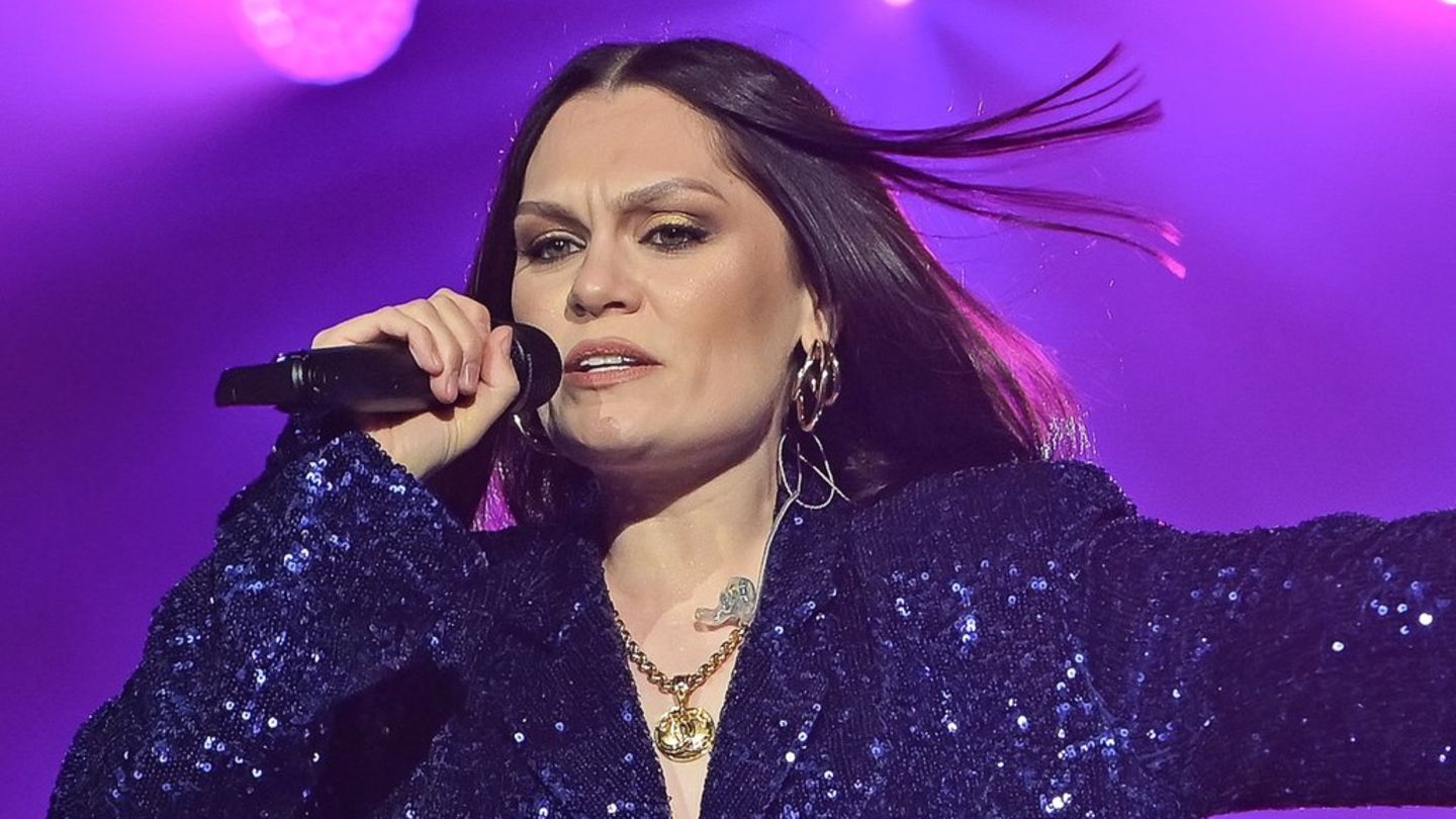 Schneechaos-in-Toronto-Jessie-J-streicht-ihren-Auftritt