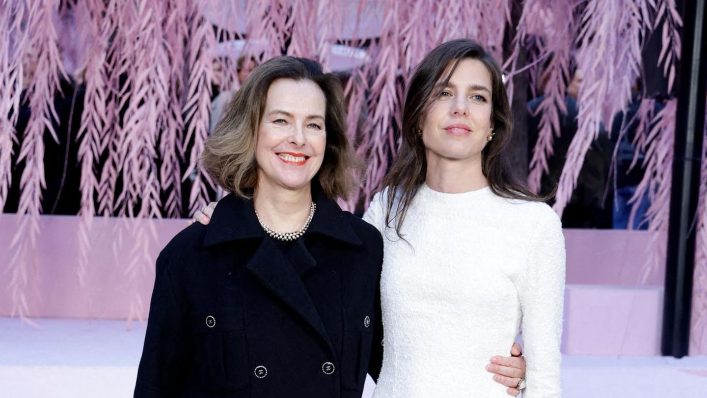 Charlotte-Casiraghi-Charlotte-Casiraghi-berraschend-herzlich-mit-ihrer-Ex-Schwiegermutter