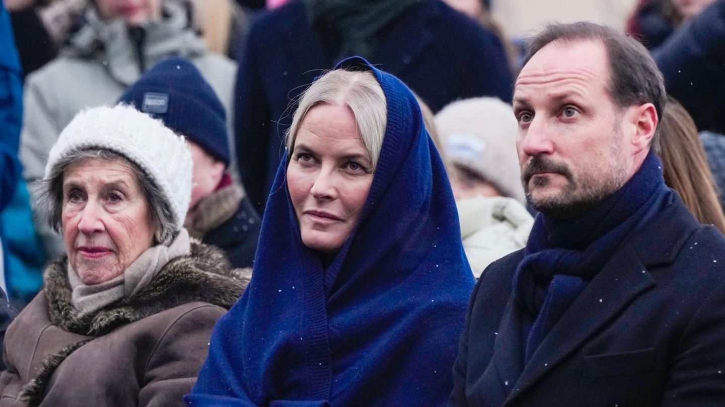 Royaler-Terminkalender-2026-Prinzessin-Mette-Marit-friert-bei-minus-8-Grad-in-Oslo