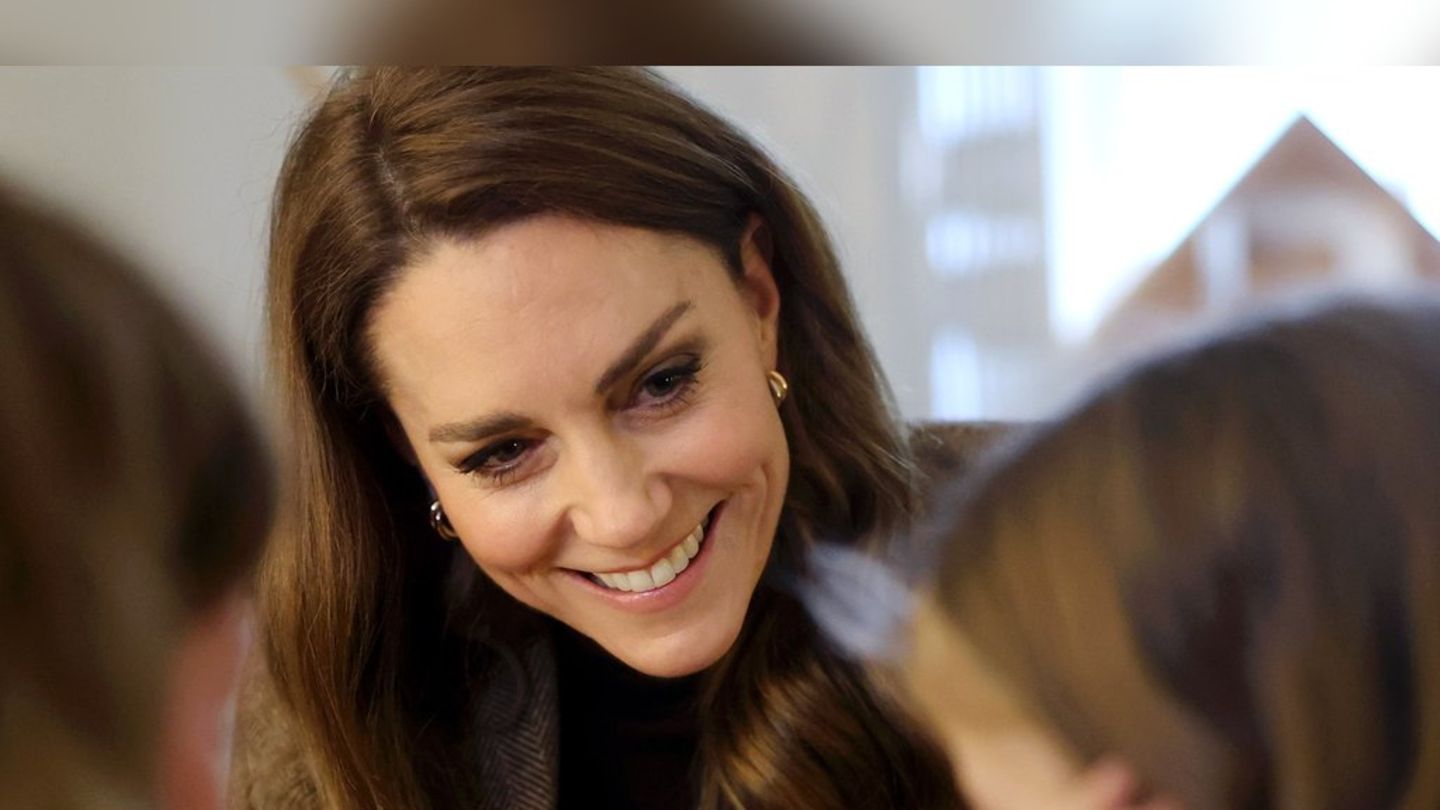 Prinzessin-Kate-Solo-Besuch-bei-traumatisierten-Kindern