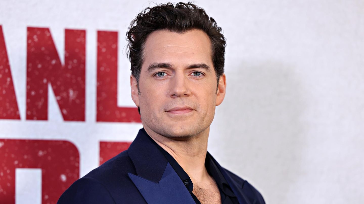 Henry-Cavill-Erste-Aufnahmen-von-Henry-Cavill-als-Highlander-bringen-Fans-zum-Ausrasten