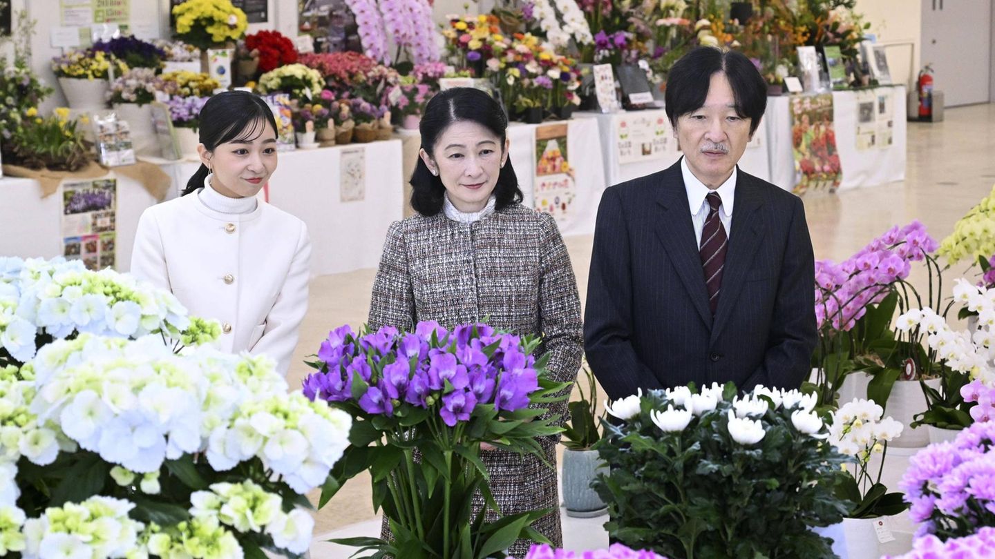 Japan-Die-Kronprinzenfamilie-kann-schon-den-Sommer-sp-ren