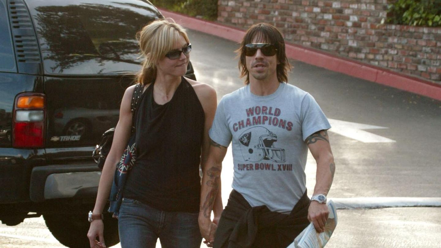 Anthony-Kiedis-Red-Hot-Chili-Peppers-Star-Anthony-Kiedis-liebte-gleich-zwei-deutschen-Frauen