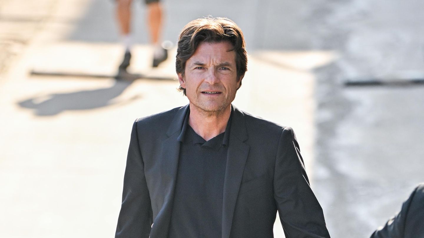 Jason-Bateman-Fragw-rdige-Aussage-von-Jason-Bateman-gegen-ber-Charli-XCX-sorgt-f-r-Verwirrung