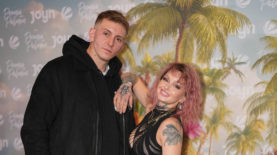 Eric Stehfest Edith Stehfest zeigt sich erstmals mit ihrem neuen Partner Damian bei einem Event.