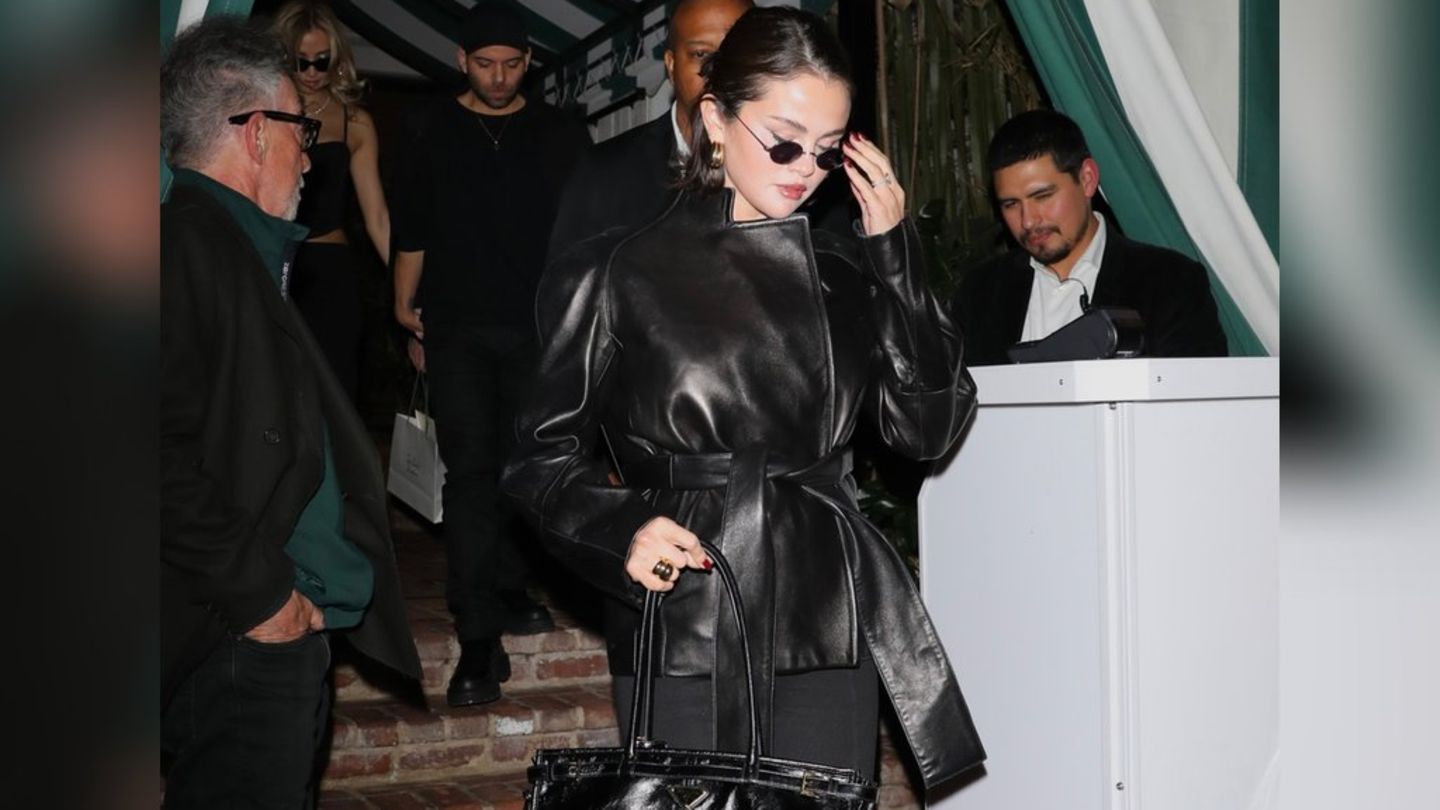Selena-Gomez-Sie-rockt-den-Leder-Look