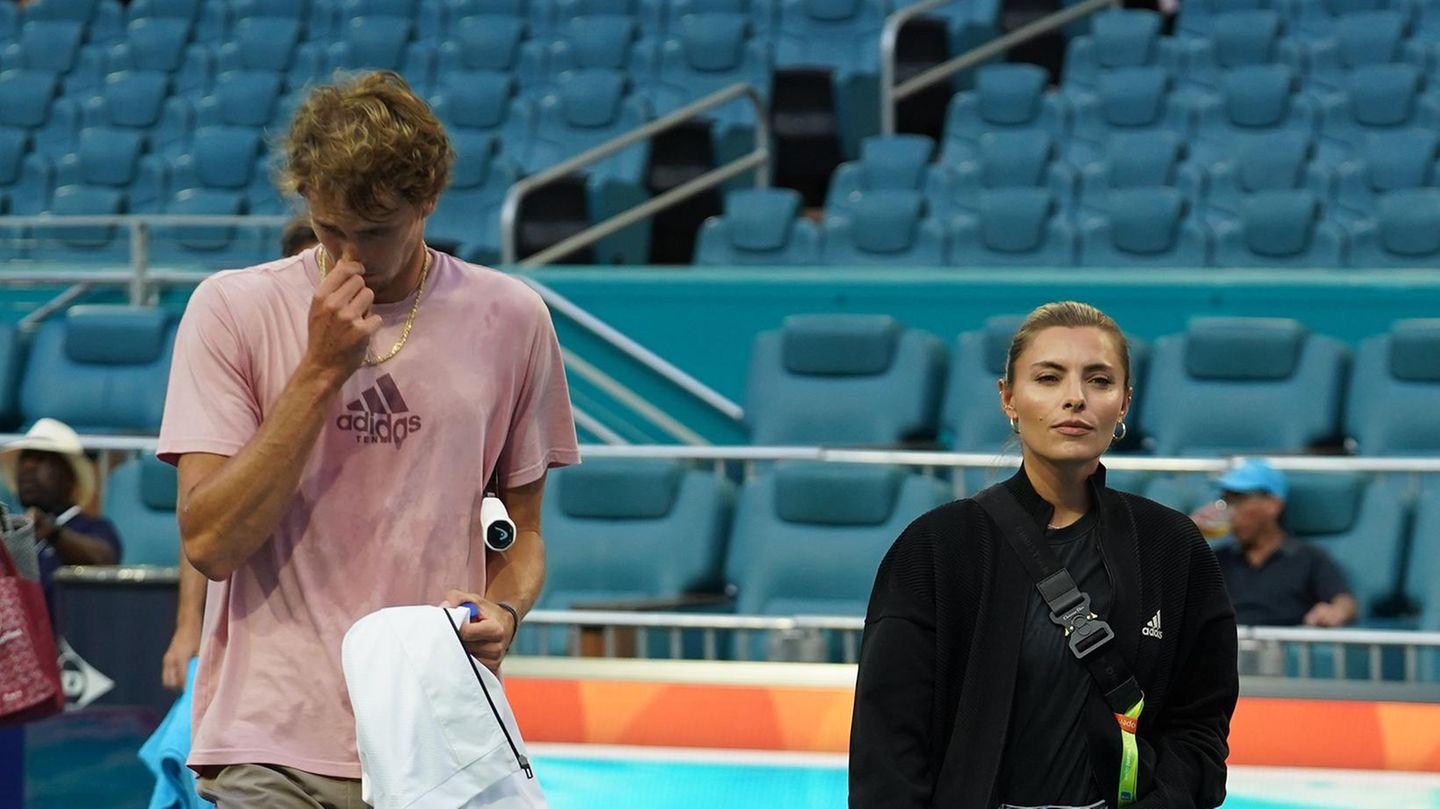 Alexander Zverev & Sophia Thomalla: Sweet Family Moments and Laver Cup Triumph