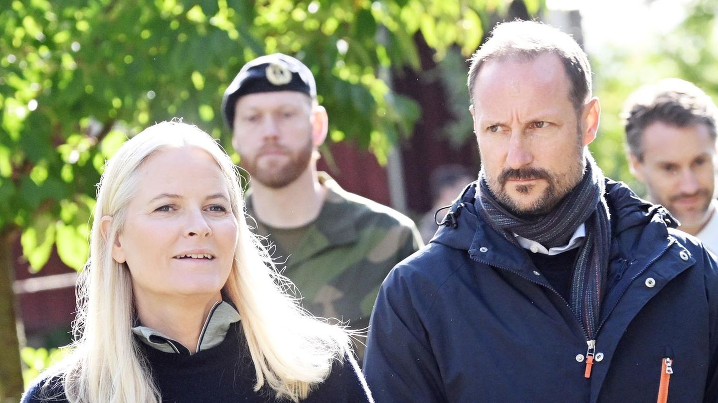 Prinzessin-Mette-Marit-Prinzessin-Mette-Marit-wollte-ihren-Mann-mit-zu-Epstein-nehmen