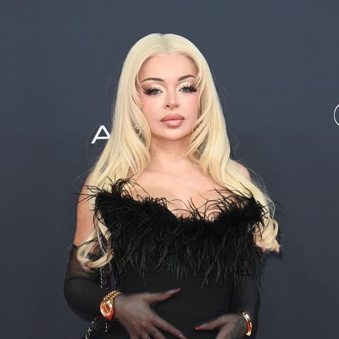 katja krasavice ich befriedige mich live Welche elektrische Zahnbürste ist die richtige? PROPHY gibt  Entscheidungshilfen main image 0