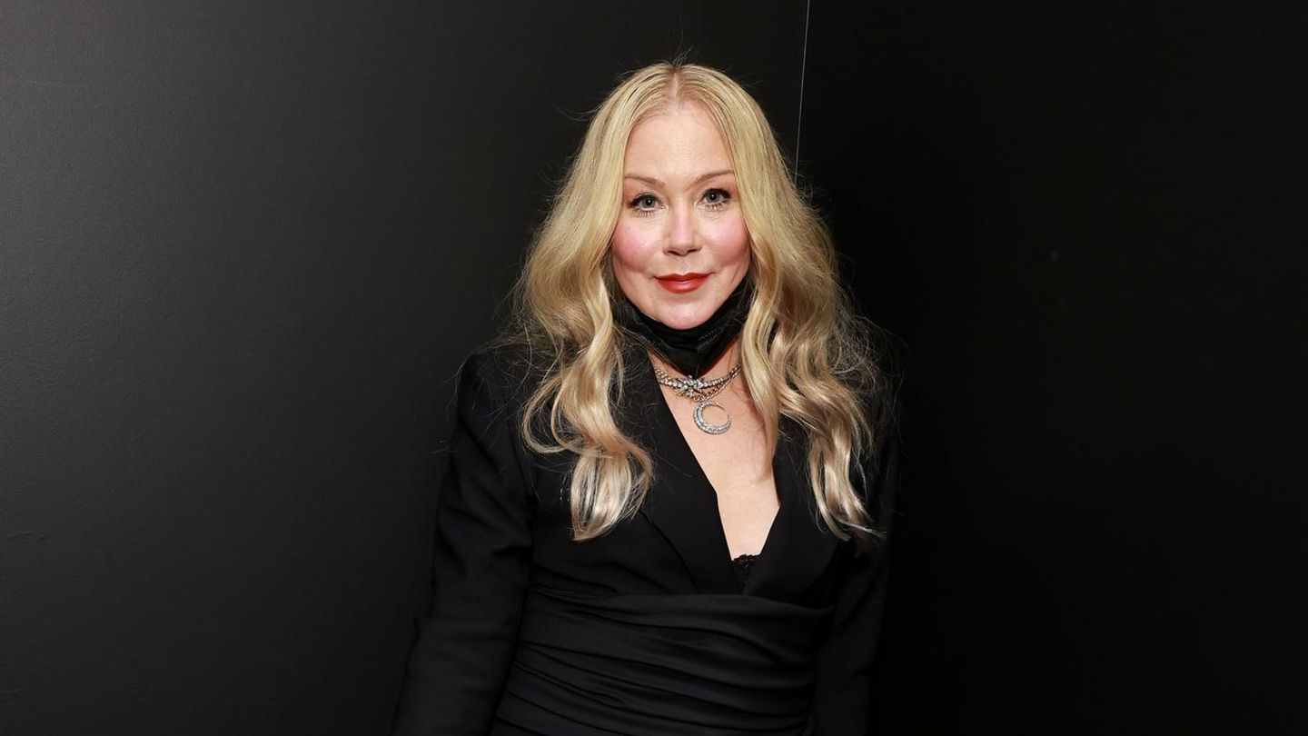 Christina Applegate: Schauspielerin wurde als Kind missbraucht und "vernachlässigt"