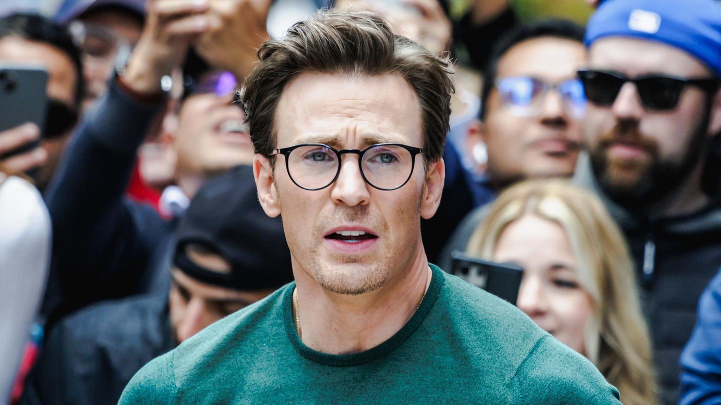 Scarlett-Johansson-Chris-Evans-Co-Der-beeindruckende-Beautywandel-des-Marvel-Stars