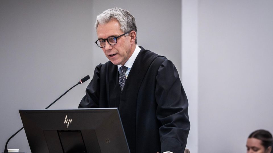 Петар Секулич, адвокат Мариуса Борга Хойби, в последний день судебного заседания