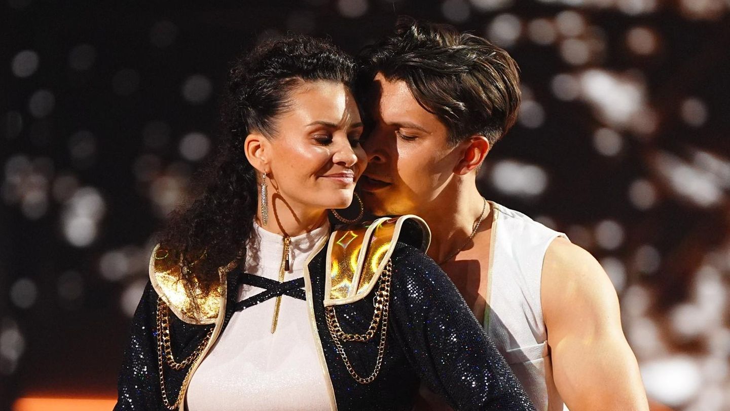 Tears, Pranks & Surprise Romances: 'Let's Dance' Stars Bare All!