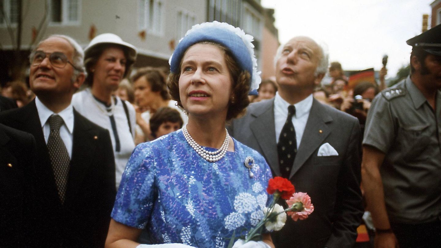 England feiert Queen Elizabeth: Sondereditionen und Events zum 100. Geburtstag